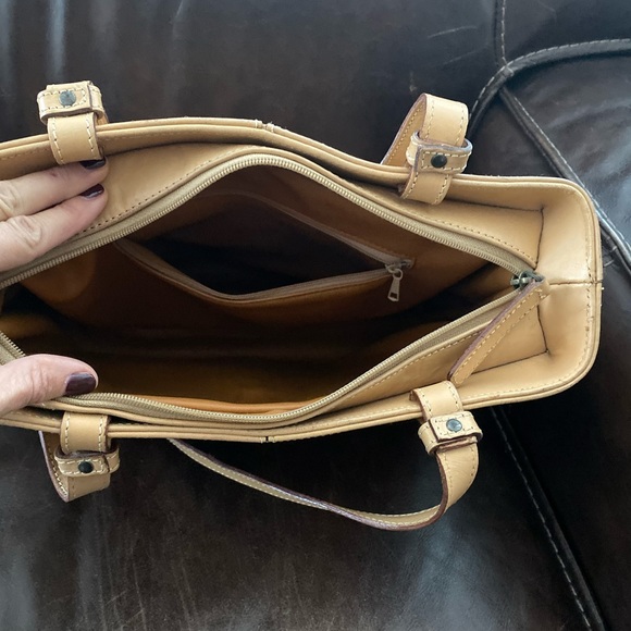 Tan real leather shoulder bag - Picture 4 of 4